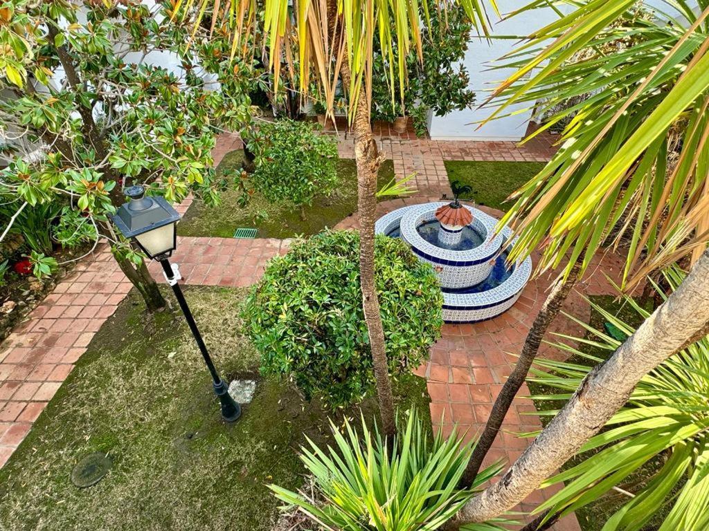Apartamentos Naranjos Del Sol 马尔韦利亚 外观 照片